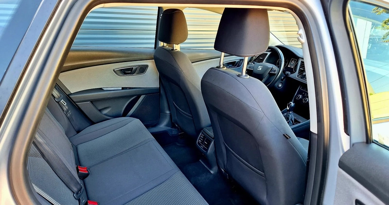 Seat Leon cena 41900 przebieg: 221482, rok produkcji 2018 z Ożarów Mazowiecki małe 79
